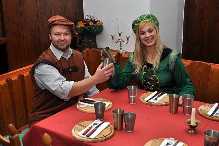 Hotel Zum Goldenen Hirschen Freistadt Bagian luar foto
