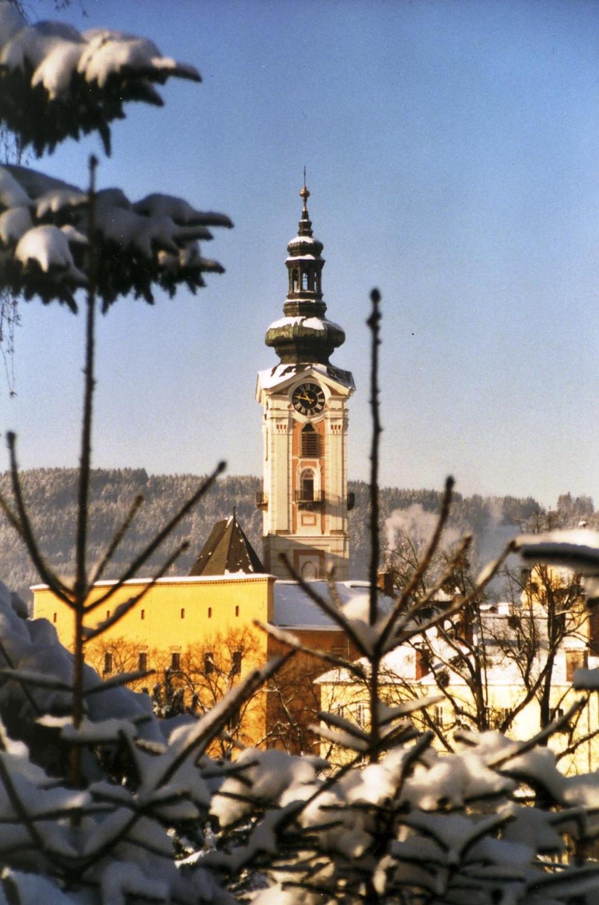 Hotel Zum Goldenen Hirschen Freistadt Bagian luar foto