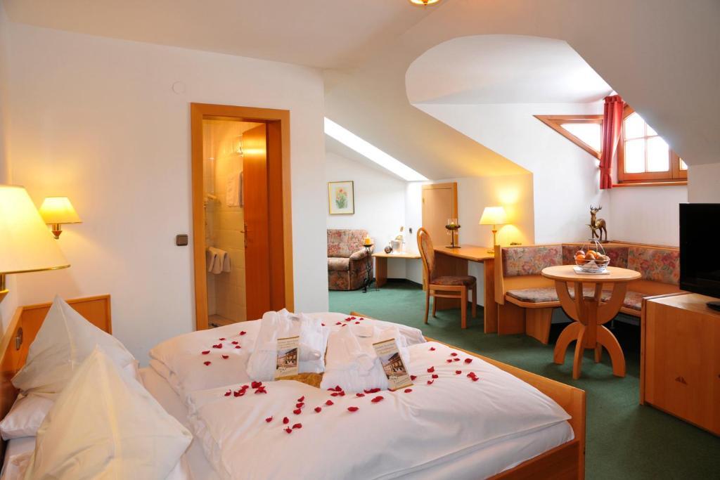 Hotel Zum Goldenen Hirschen Freistadt Ruang foto