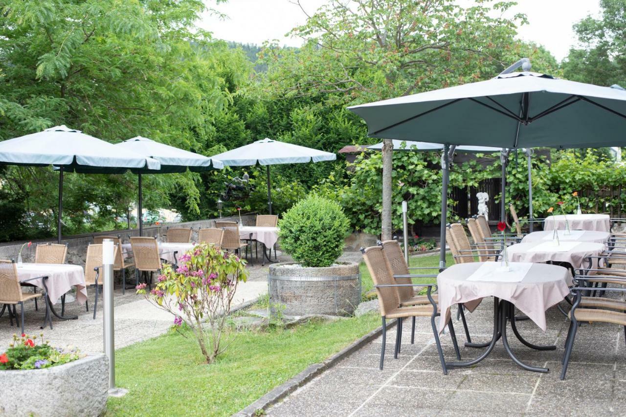 Hotel Zum Goldenen Hirschen Freistadt Bagian luar foto